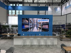 STAROFIT Messestand Tube Bar