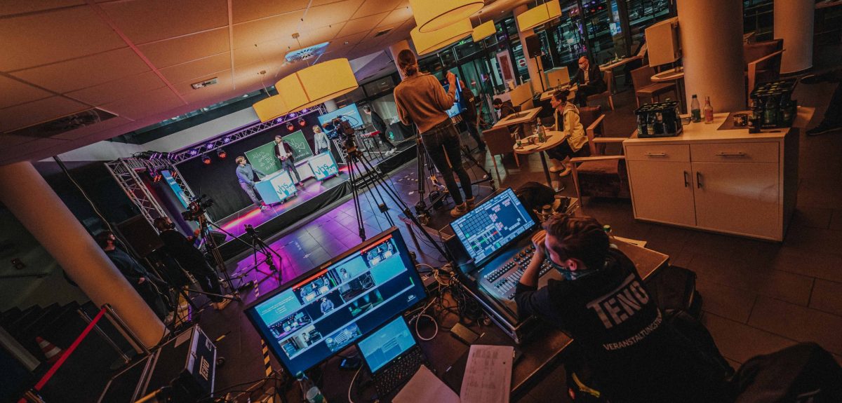 Ob als Live-, Online- oder Hybrid-Event: Wir binden unsere Livemarketing-Konzepte strategisch in den Marketing Mix unserer Kunden ein.